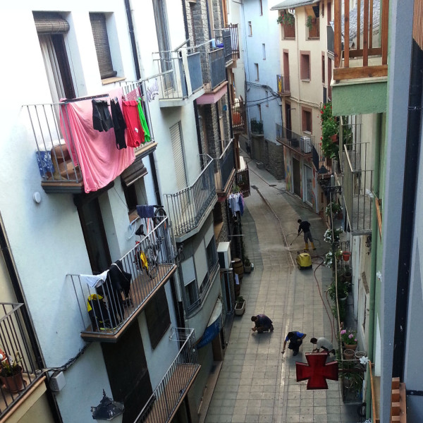 Neteja Carrer Major Sort